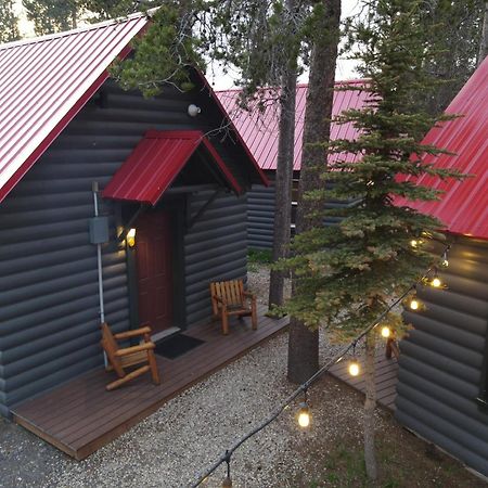 Yellowstone Cabins And Rv West Yellowstone Exterior foto