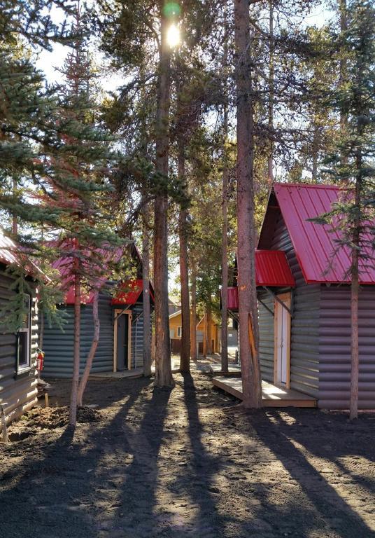 Yellowstone Cabins And Rv West Yellowstone Exterior foto